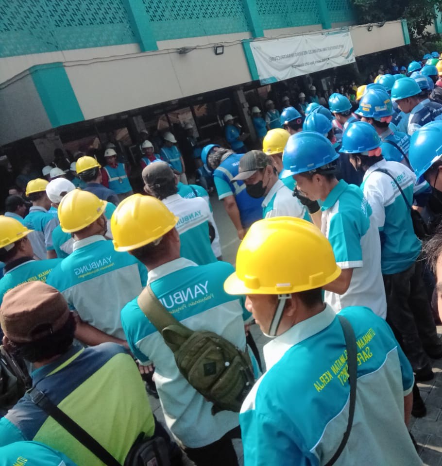 Koordinasi Tim Lapangan dan Penerapan K3